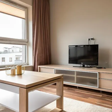 Apartment Wola 8th Floor Rose *