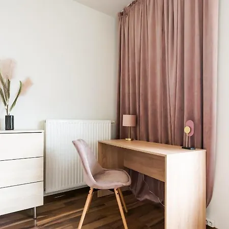 Wola 8th Floor Rose Warsaw